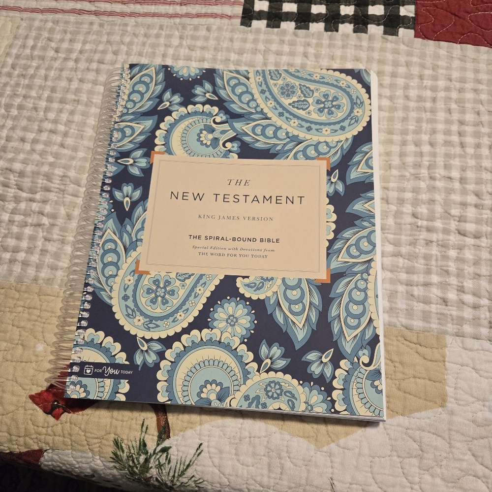 The new testament spiral book